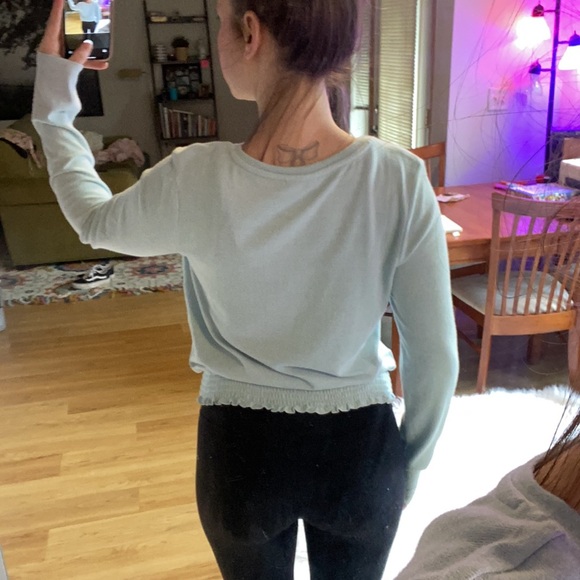 🌻[ so ] Super Soft Ruched Hemline Sweater - Picture 7 of 9